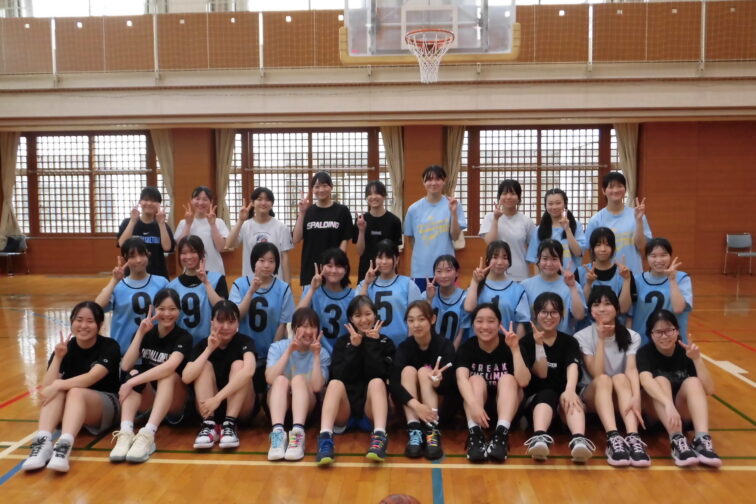 【中高バスケットボール部】　送別会