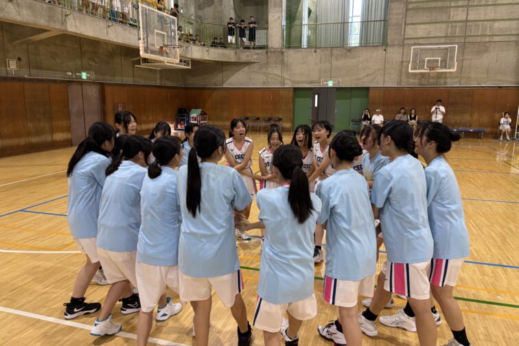 バスケットボール部：「夏休みの大会報告」　