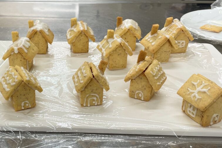 【土曜講座】「親と子のためのキリスト教のお菓子作り」