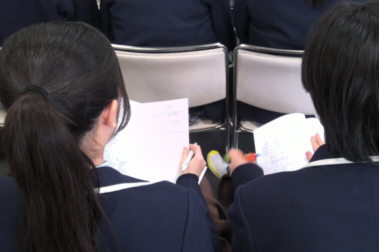 【中学３年生】スキー教室の事前学習が行われました。