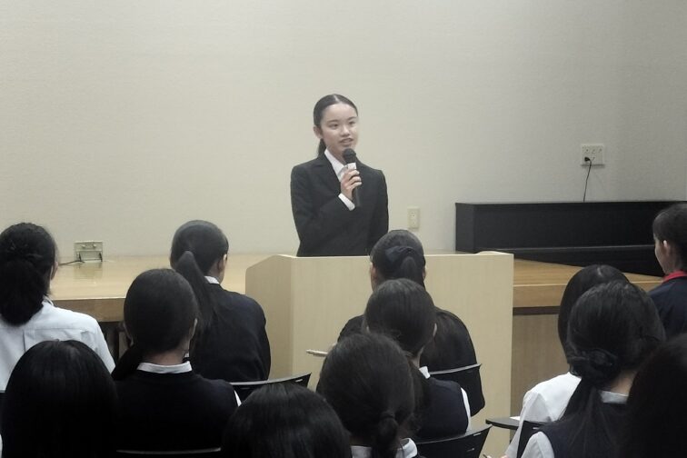 【高校2年生】LHR　教育実習生のお話